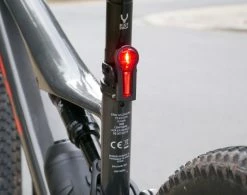 Trelock - Set D'éclairages Avant/arrière LS 300 I-GO Vector & LS 740 I-GO -Vélo Soldes Boutique trelock set eclairage ls 300 i go vector ls 740 vector 4 3840x2160